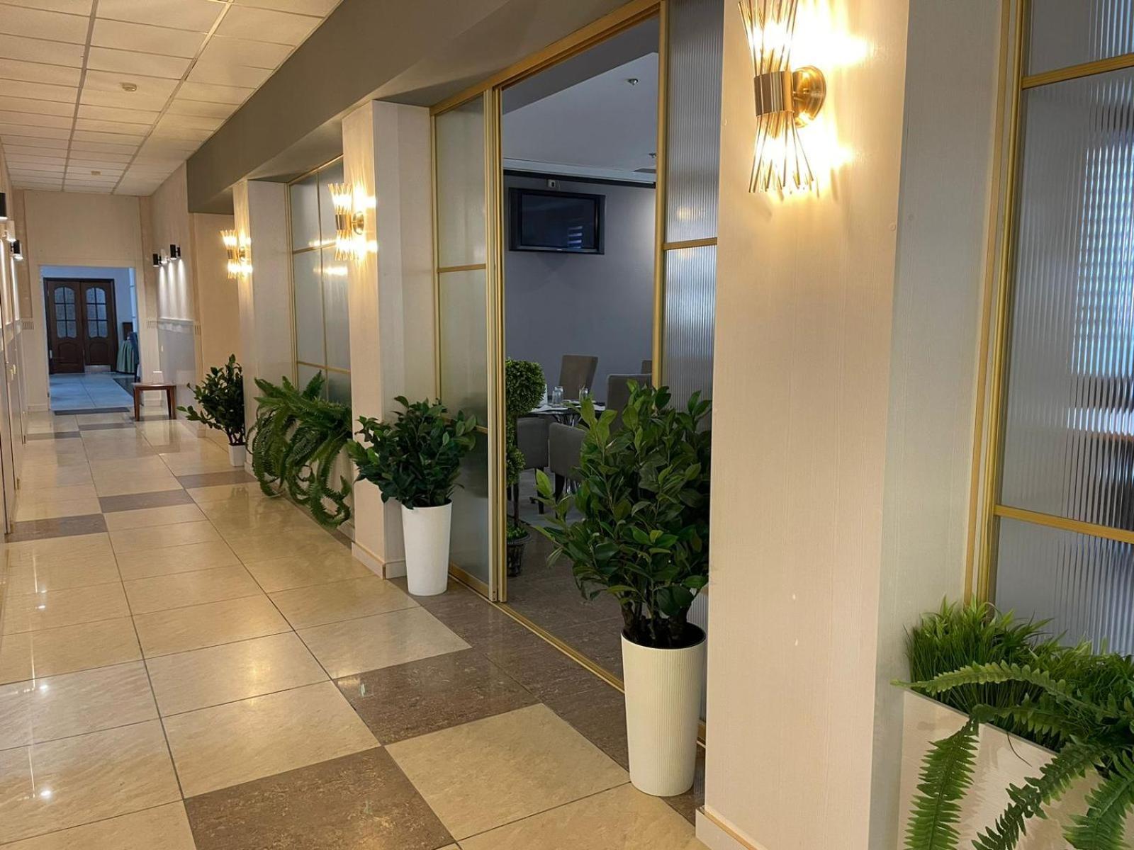 Tengri Hotel Atyrau Exterior photo